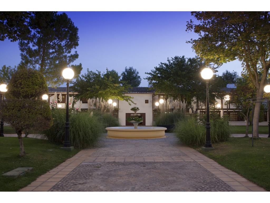 Parador De Albacete Exterior photo