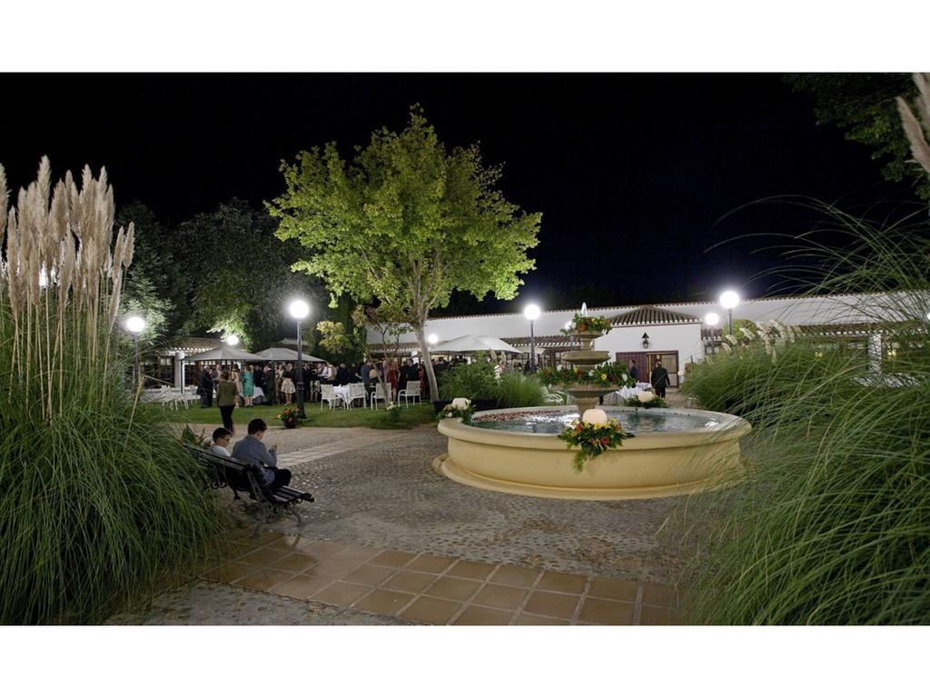 Parador De Albacete Exterior photo