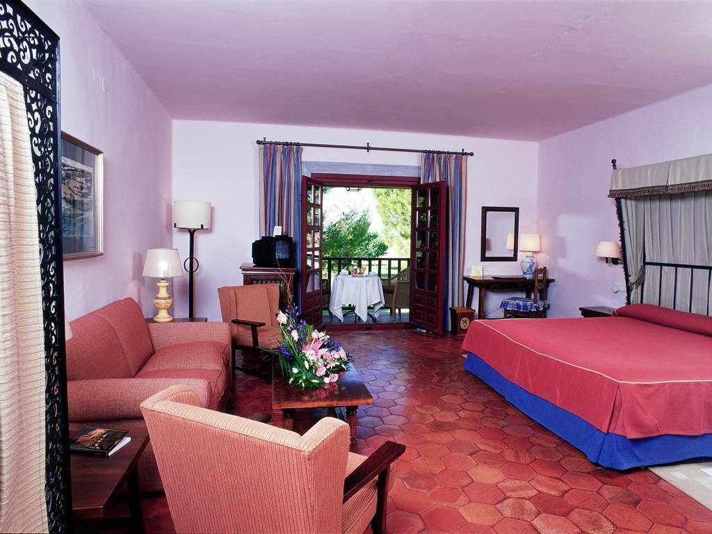 Parador De Albacete Exterior photo